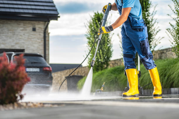 Best Driveway Pressure Washing  in Utica, NY